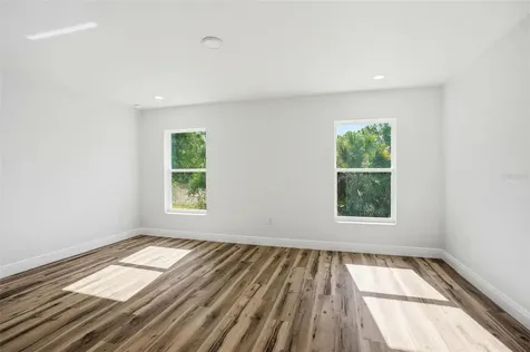 8130 Ridge Road Weeki Wachee FL 34613