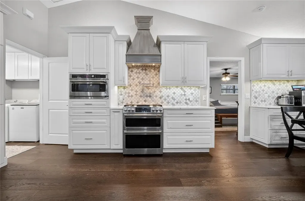 1324 Otters View Court Fruitland Park FL 34731