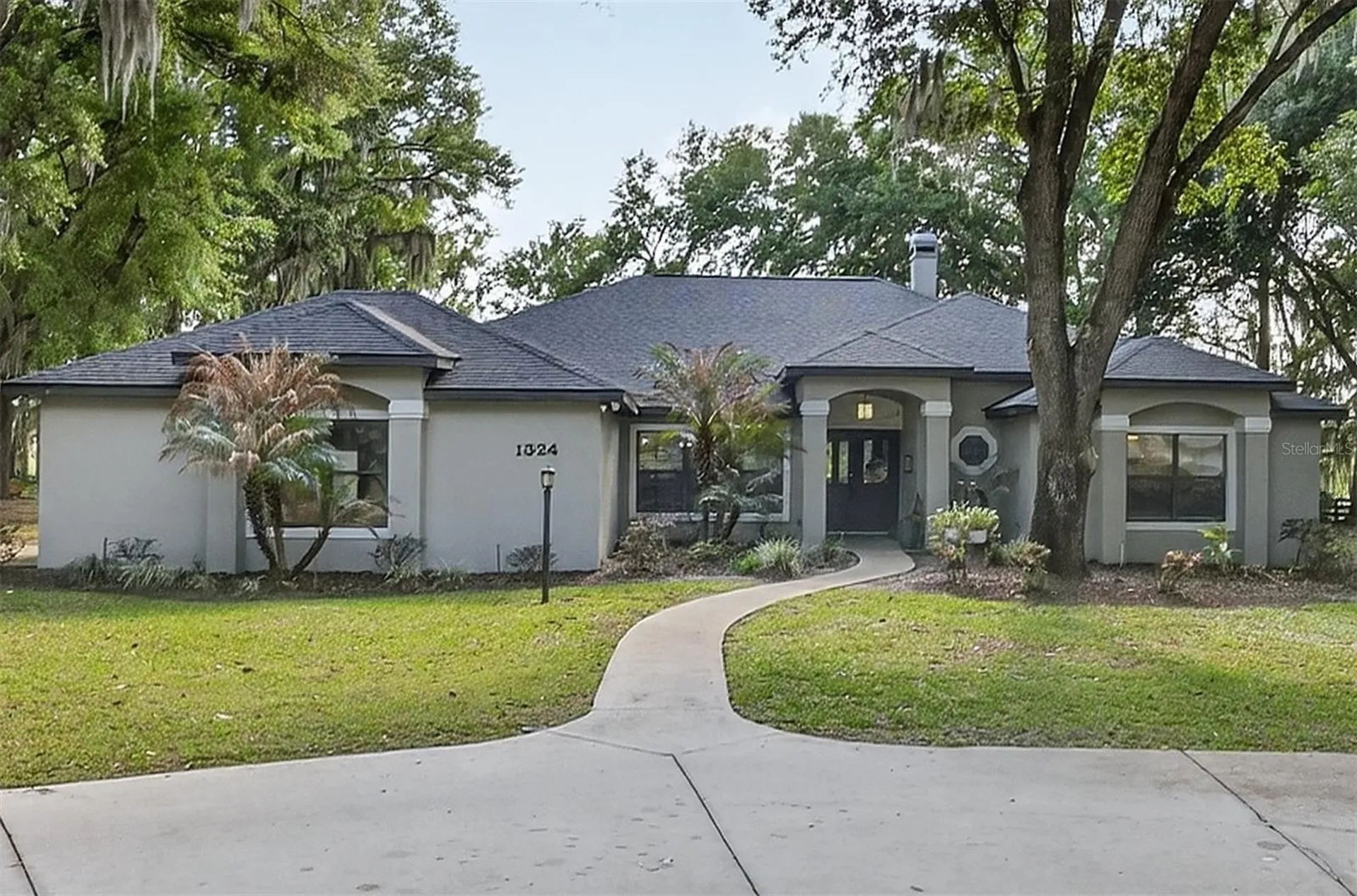 1324 Otters View Court Fruitland Park FL 34731