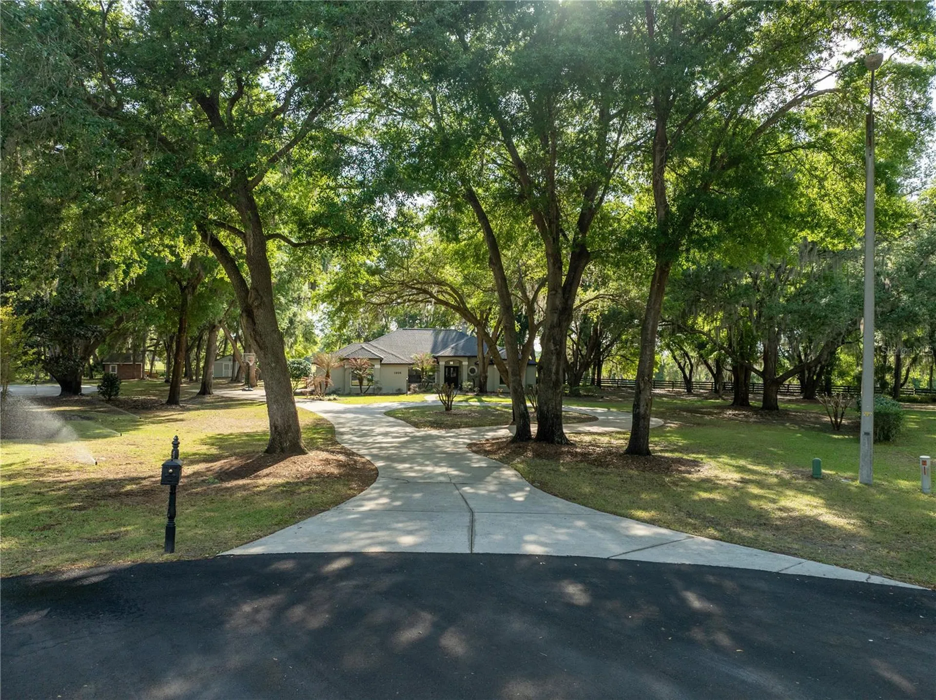 1324 Otters View Court Fruitland Park FL 34731