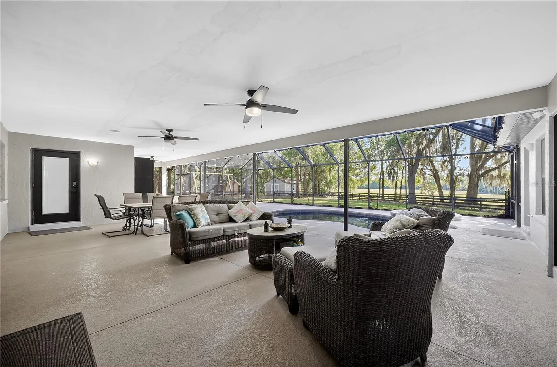 1324 Otters View Court Fruitland Park FL 34731