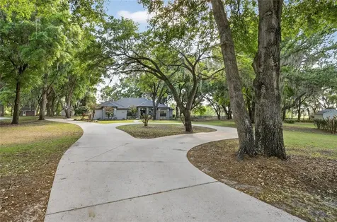 1324 Otters View Court Fruitland Park FL 34731