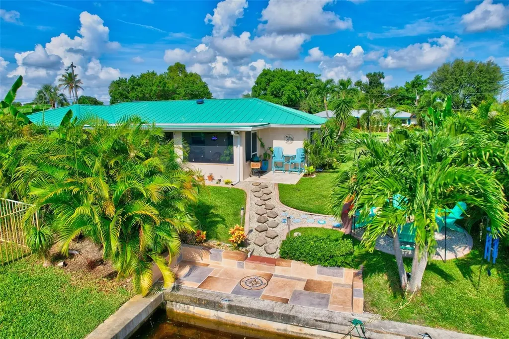 4638 Vinsetta Avenue North Fort Myers FL 33903
