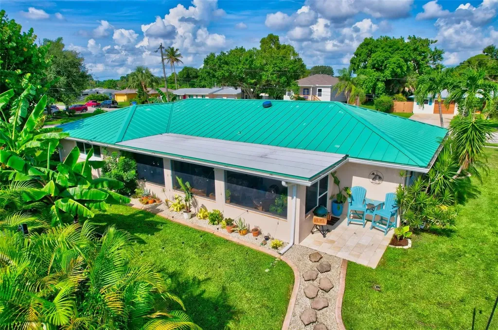 4638 Vinsetta Avenue North Fort Myers FL 33903