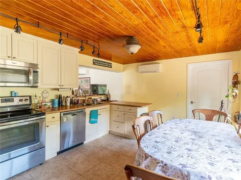 135 W Trade Winds Road Winter Springs FL 32708