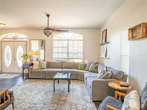 135 W Trade Winds Road Winter Springs FL 32708