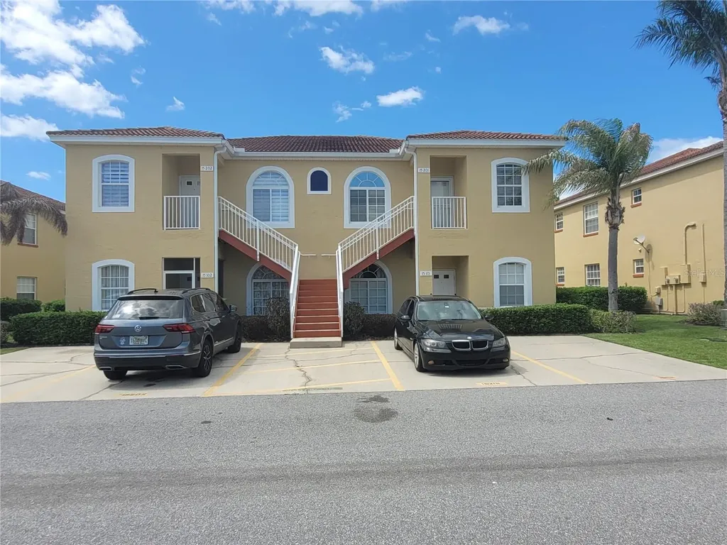 15201 Indian Creek Drive Kissimmee FL 34759