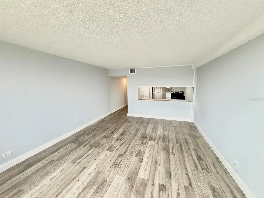 3760 Inverrary Drive Lauderhill FL 33319