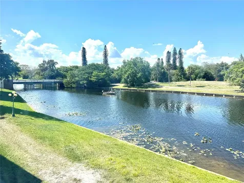 3760 Inverrary Drive Lauderhill FL 33319