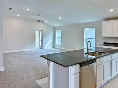 1643 Ann Rose Way Leesburg FL 34748