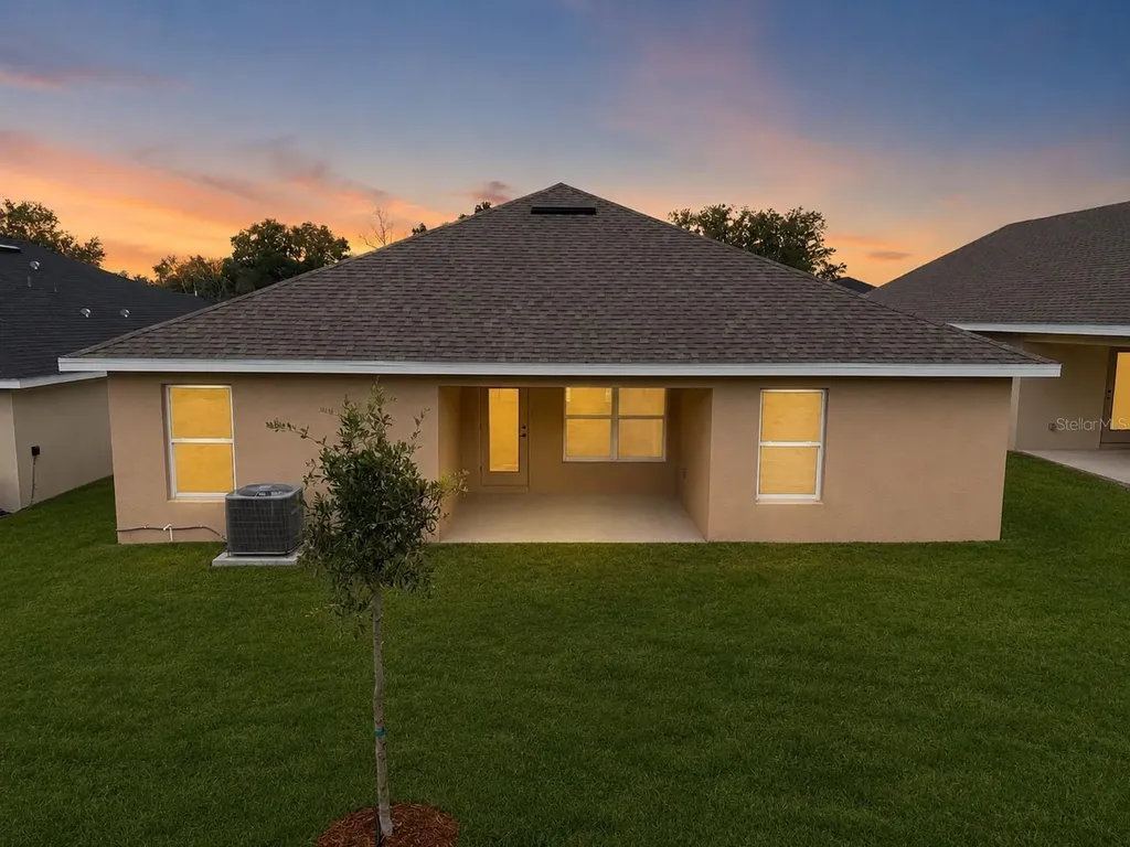 1639 Ann Rose Way Leesburg FL 34748