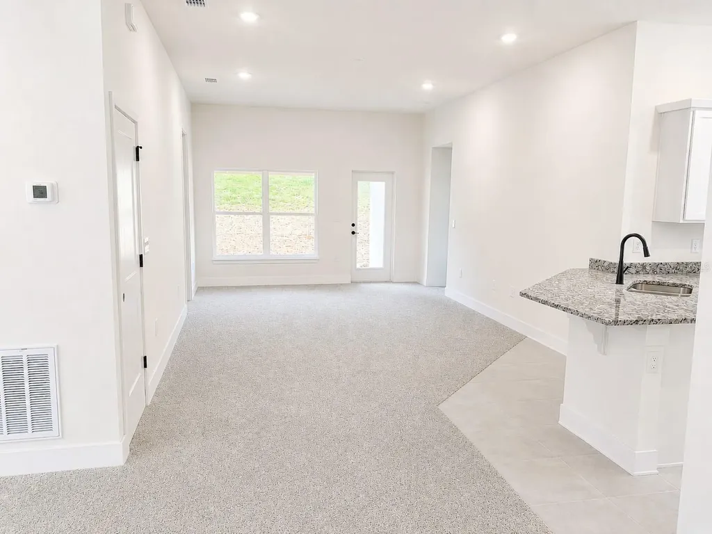 1639 Ann Rose Way Leesburg FL 34748