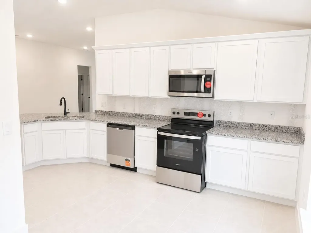 1639 Ann Rose Way Leesburg FL 34748