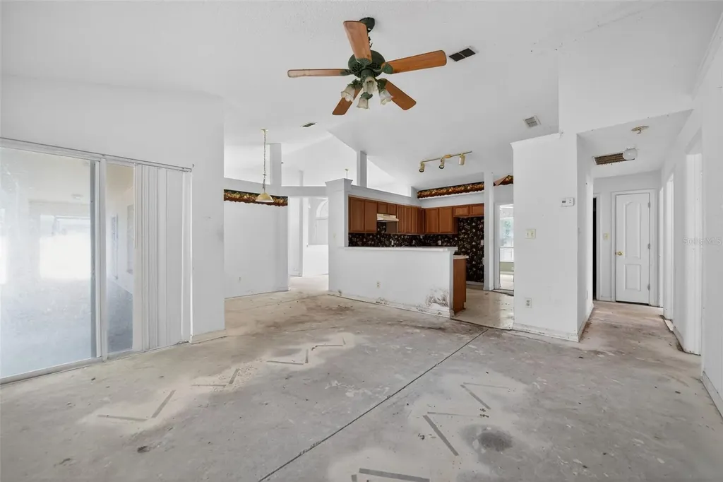 2518 Maywood Street Eustis FL 32726