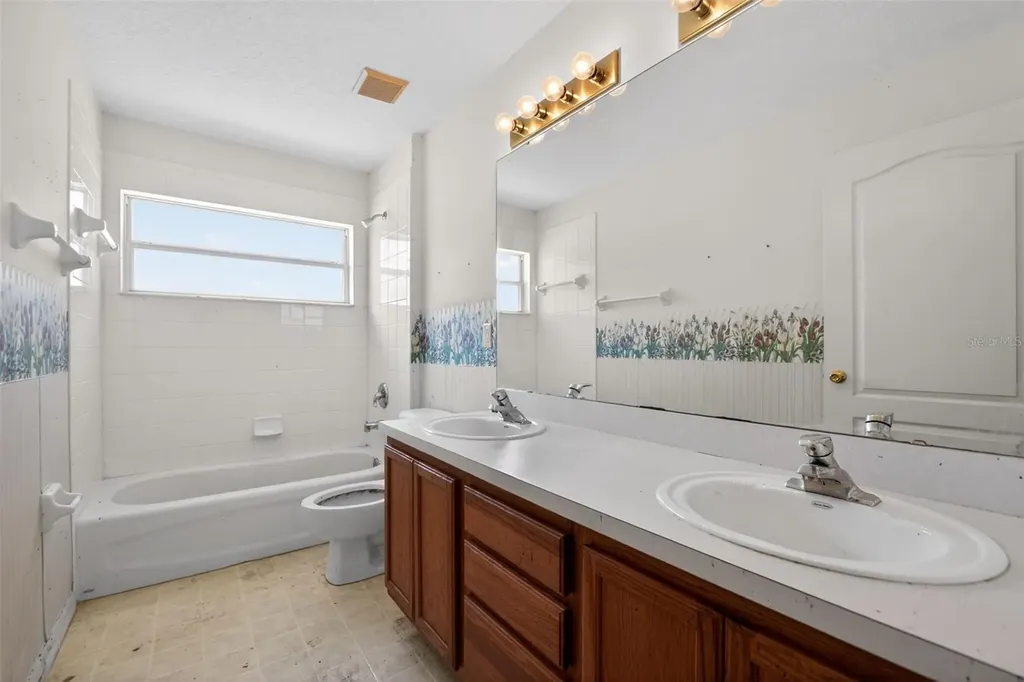 2518 Maywood Street Eustis FL 32726