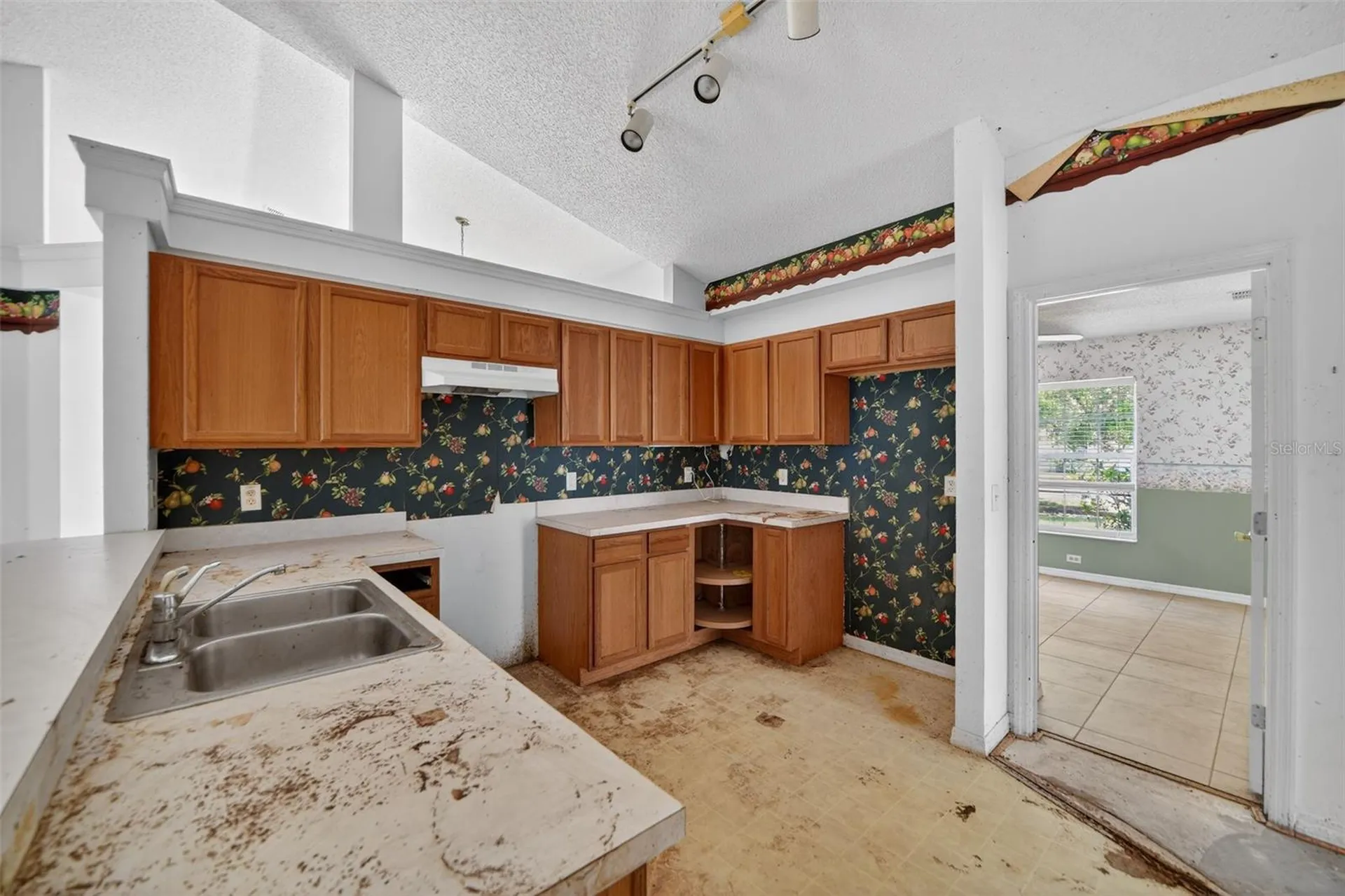 2518 Maywood Street Eustis FL 32726