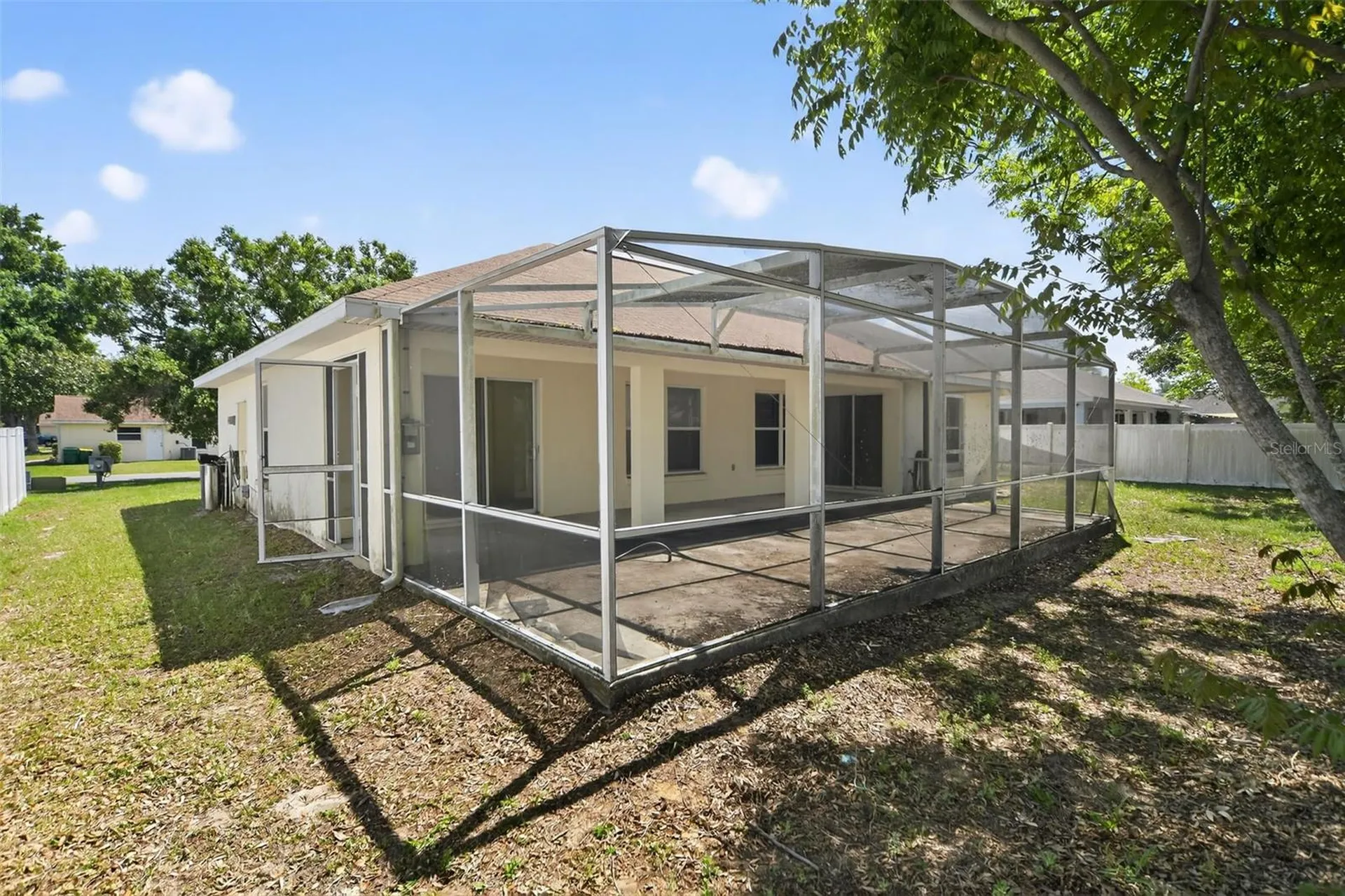 2518 Maywood Street Eustis FL 32726