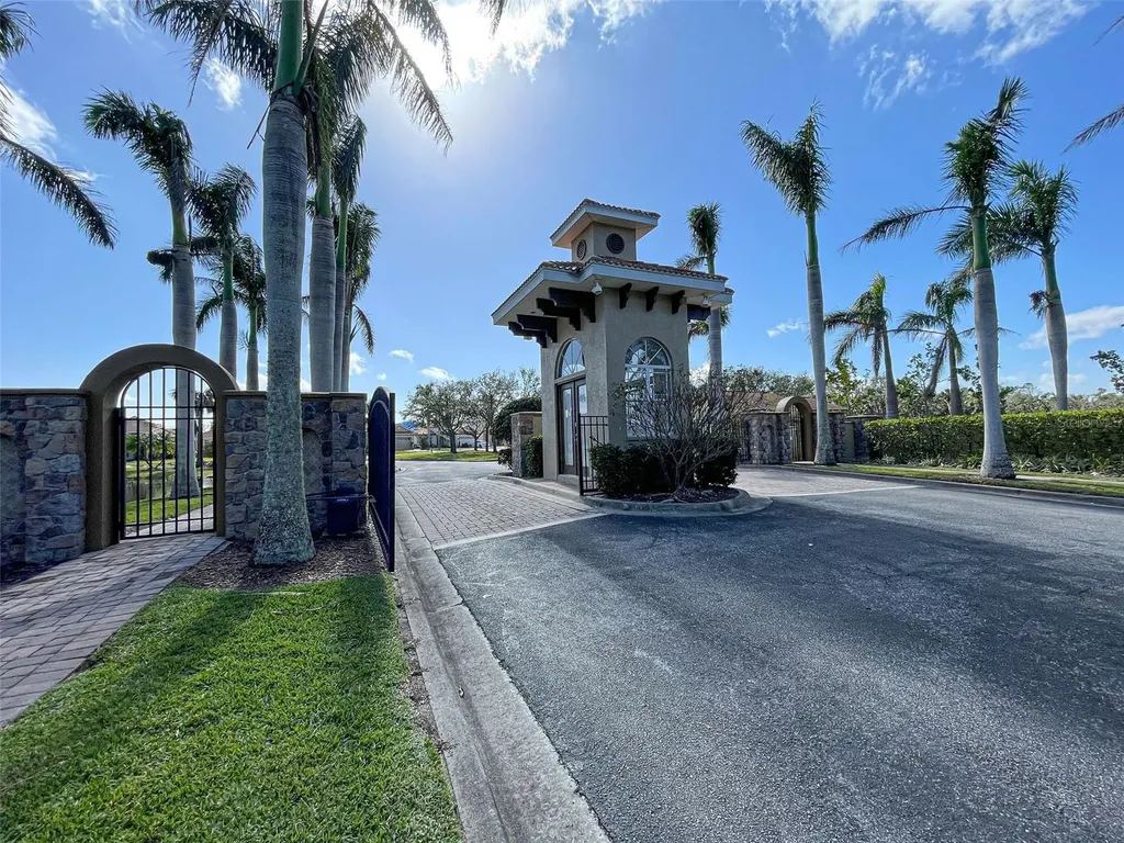 2065 Apian Way Port Charlotte FL 33953