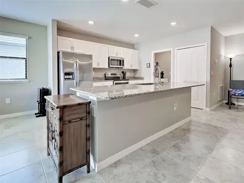 2065 Apian Way Port Charlotte FL 33953
