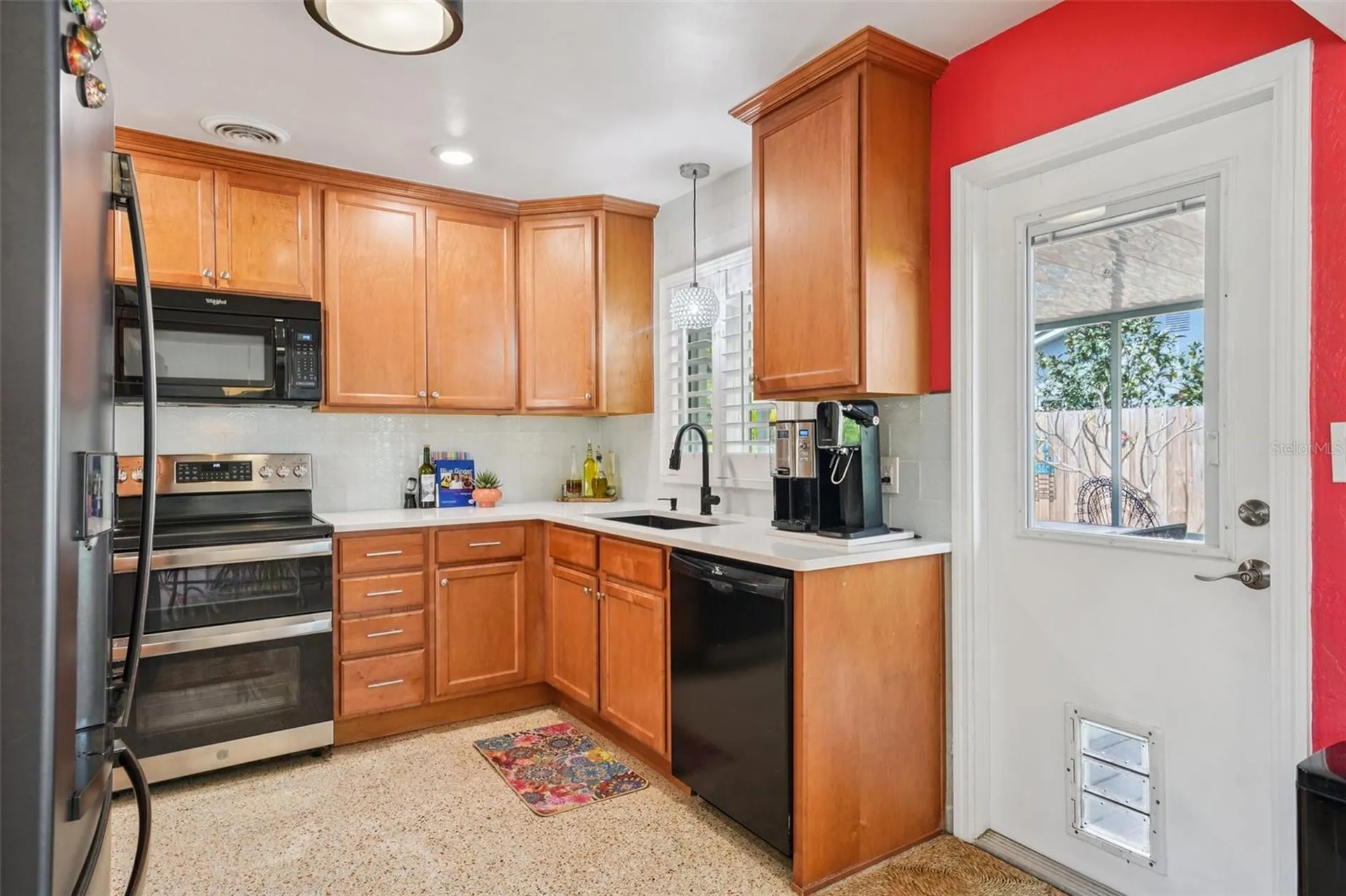 6417 24th Avenue N St Petersburg FL 33710