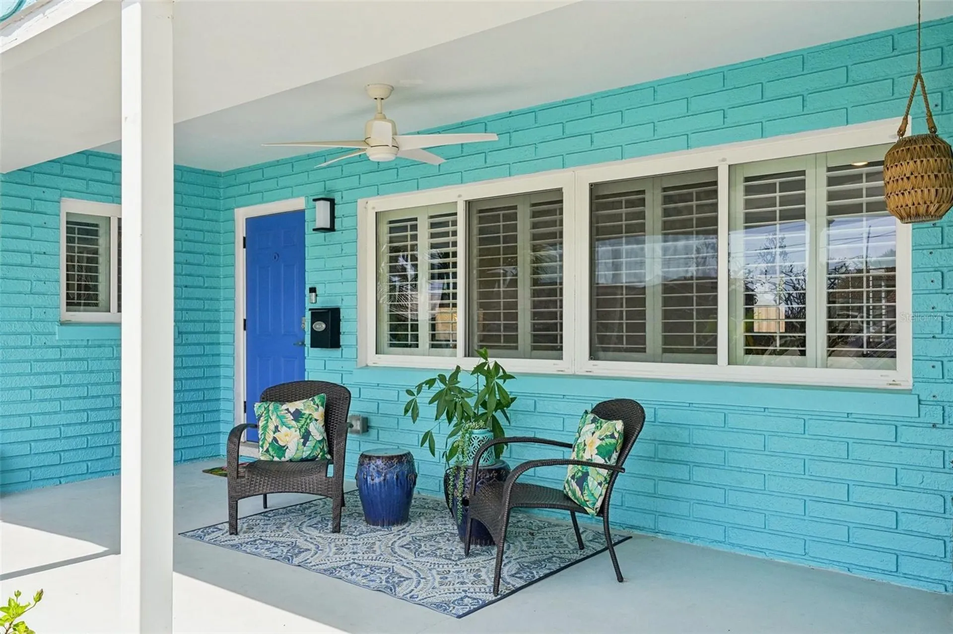 6417 24th Avenue N St Petersburg FL 33710