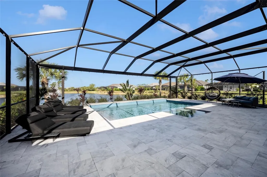 18817 Valleta Avenue Venice FL 34293