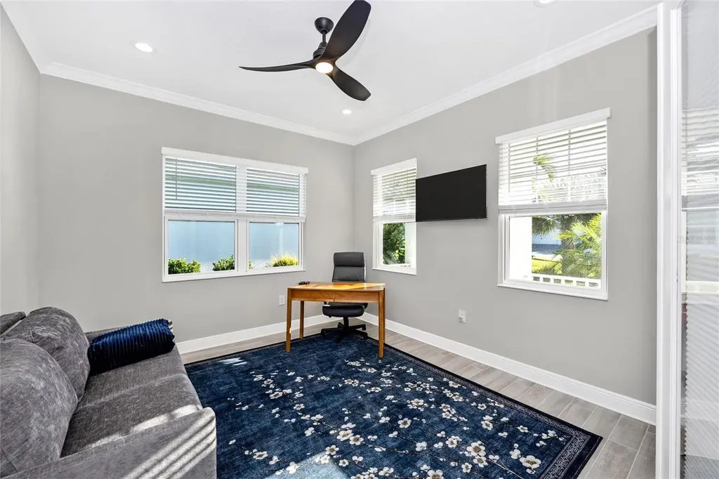 18817 Valleta Avenue Venice FL 34293