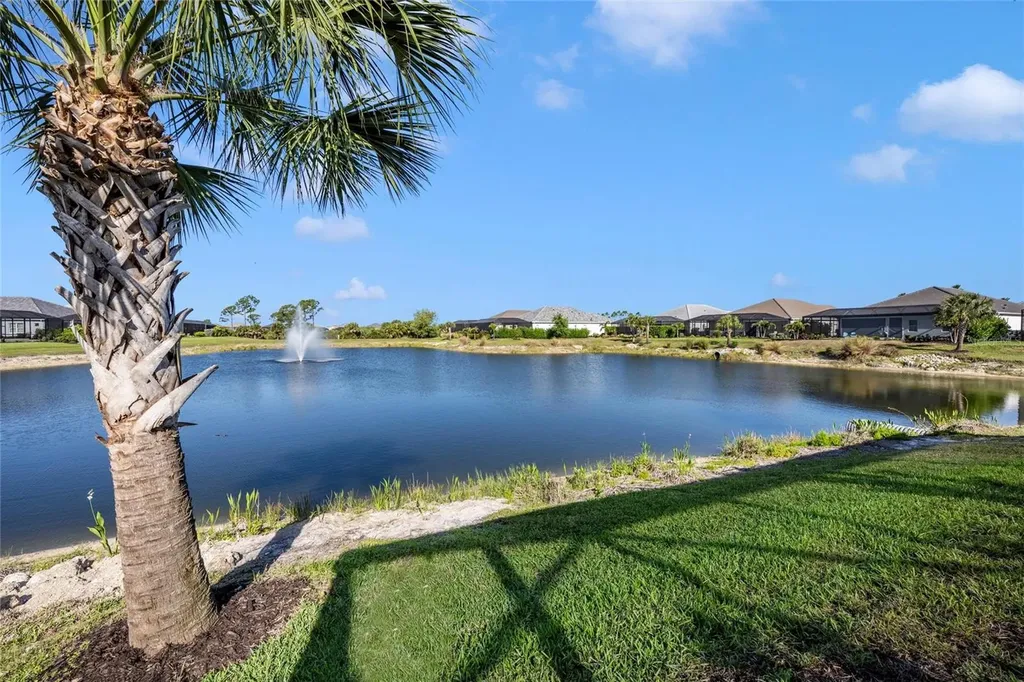 18817 Valleta Avenue Venice FL 34293