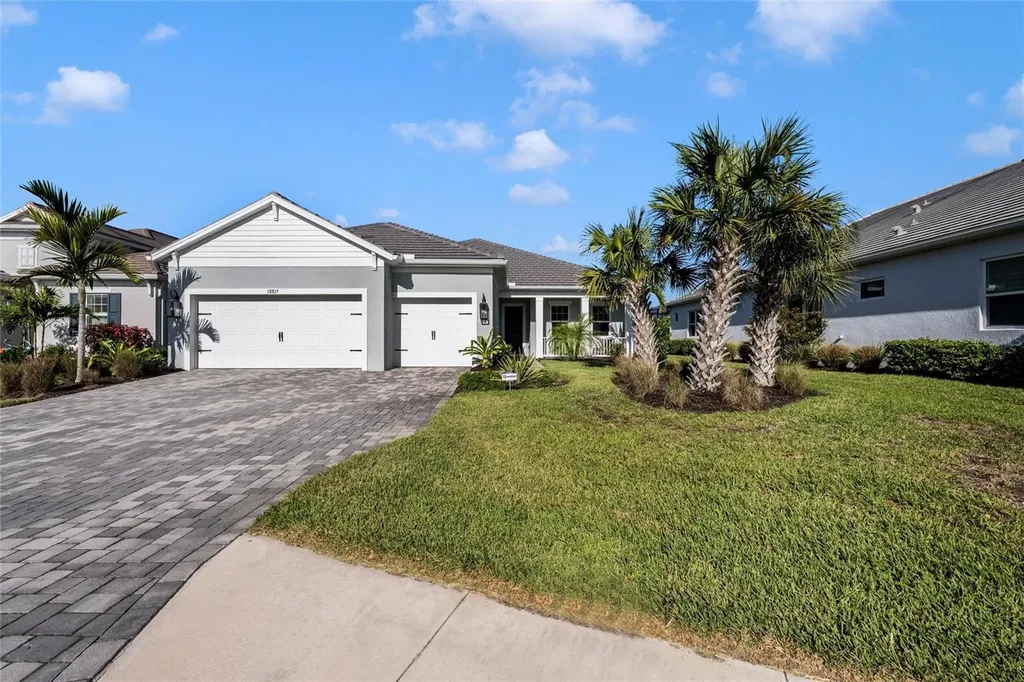 18817 Valleta Avenue Venice FL 34293