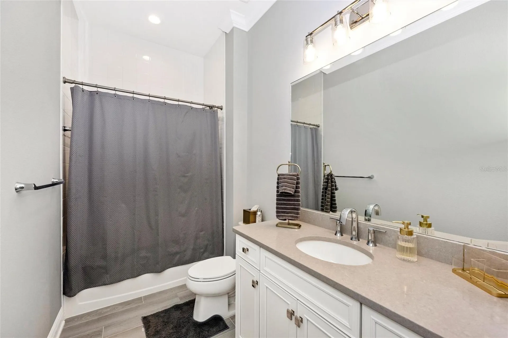 18817 Valleta Avenue Venice FL 34293