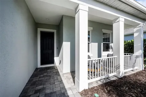 18817 Valleta Avenue Venice FL 34293