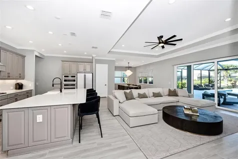 18817 Valleta Avenue Venice FL 34293