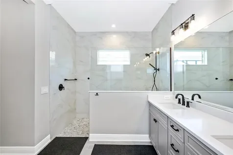 18817 Valleta Avenue Venice FL 34293