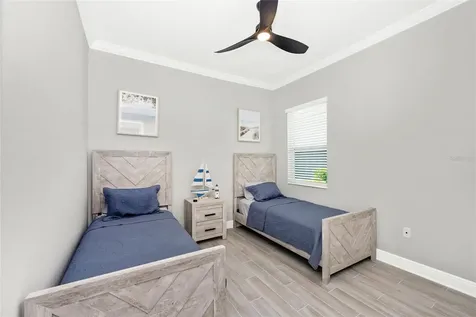 18817 Valleta Avenue Venice FL 34293