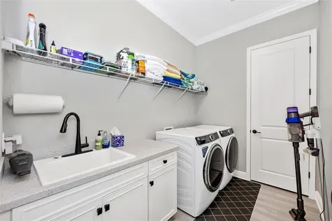 18817 Valleta Avenue Venice FL 34293