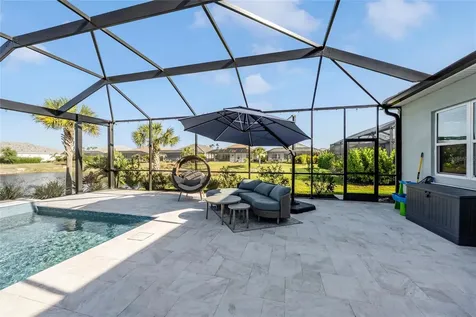 18817 Valleta Avenue Venice FL 34293