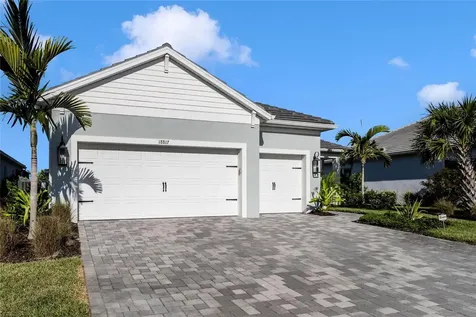 18817 Valleta Avenue Venice FL 34293