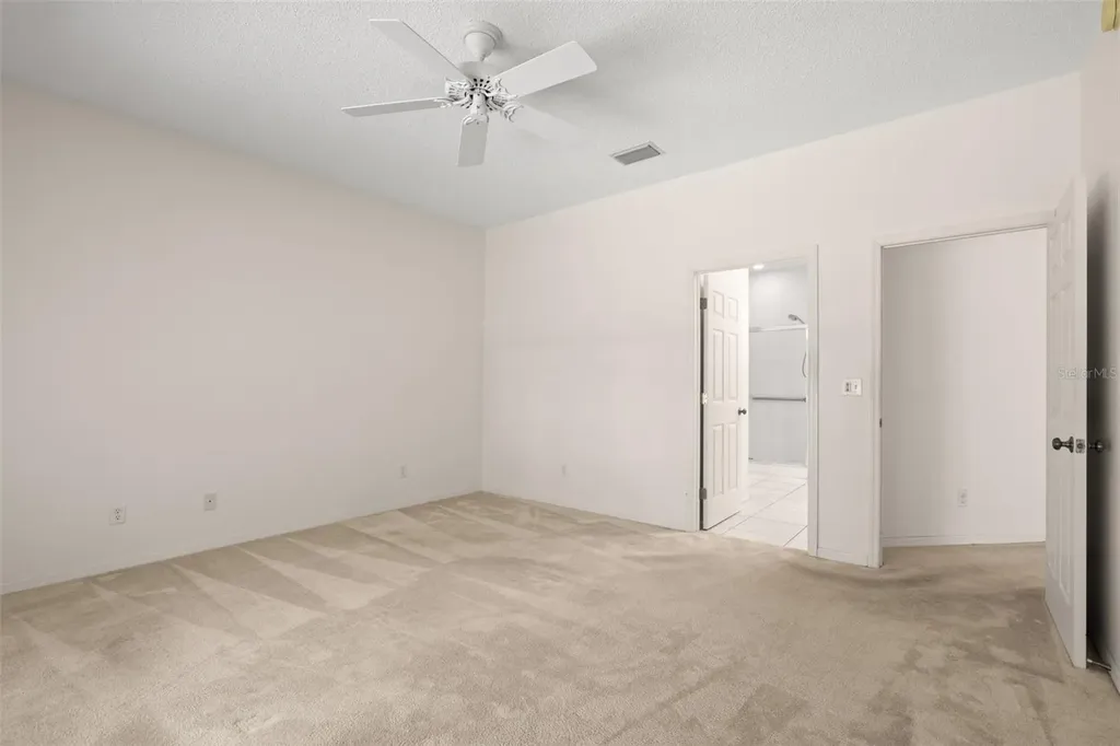 6600 100th Way N St Petersburg FL 33708
