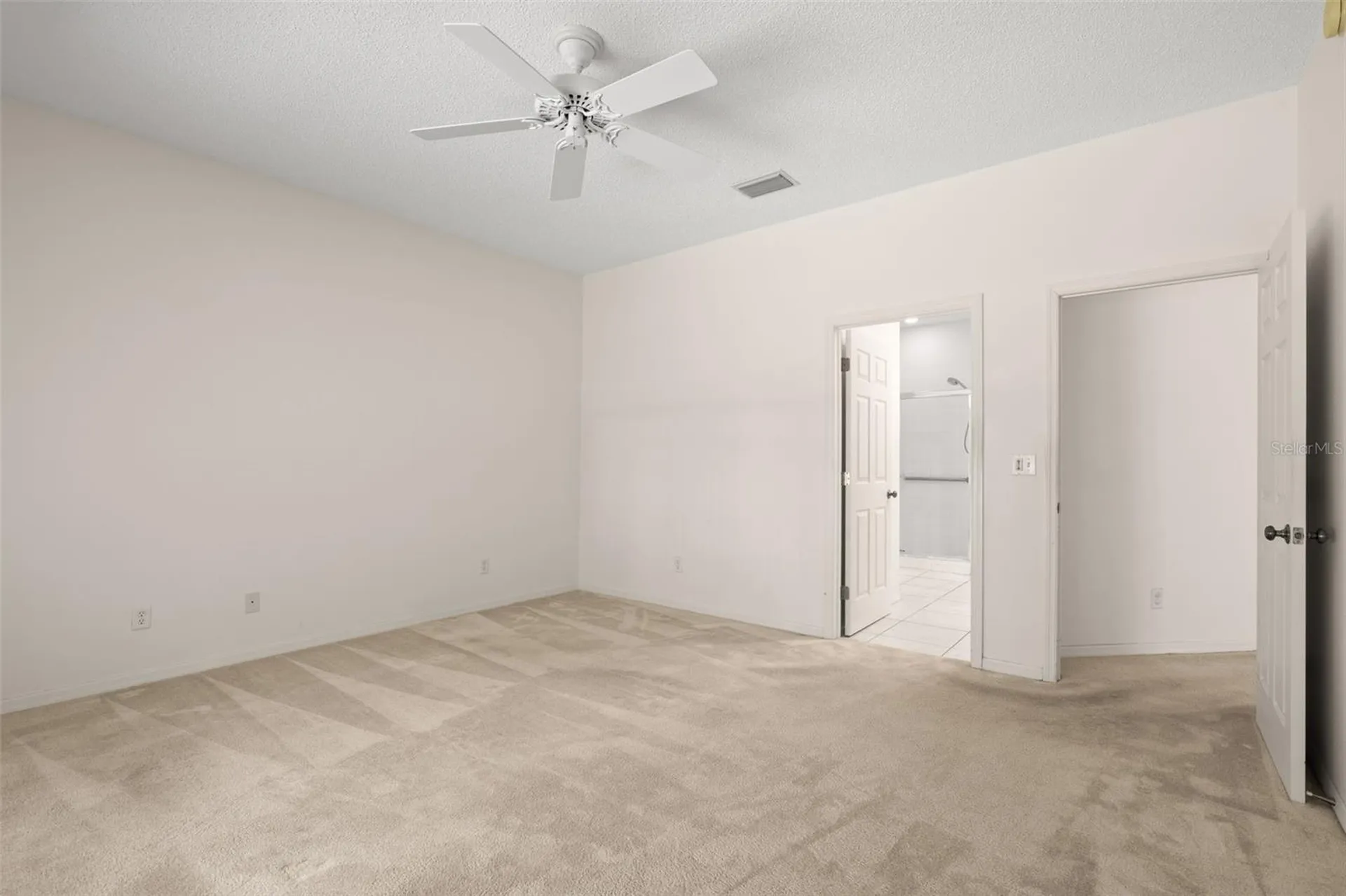 6600 100th Way N St Petersburg FL 33708