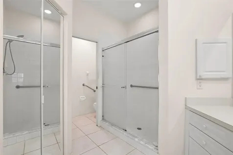 6600 100th Way N St Petersburg FL 33708