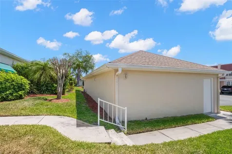 6600 100th Way N St Petersburg FL 33708