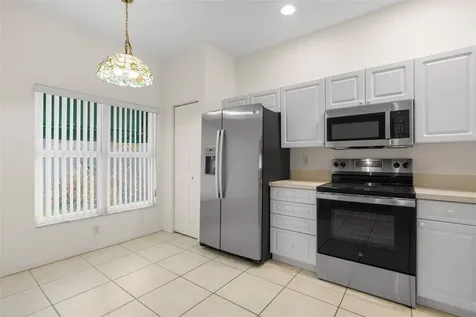 6600 100th Way N St Petersburg FL 33708