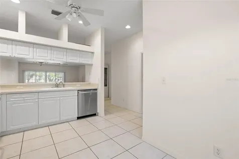6600 100th Way N St Petersburg FL 33708