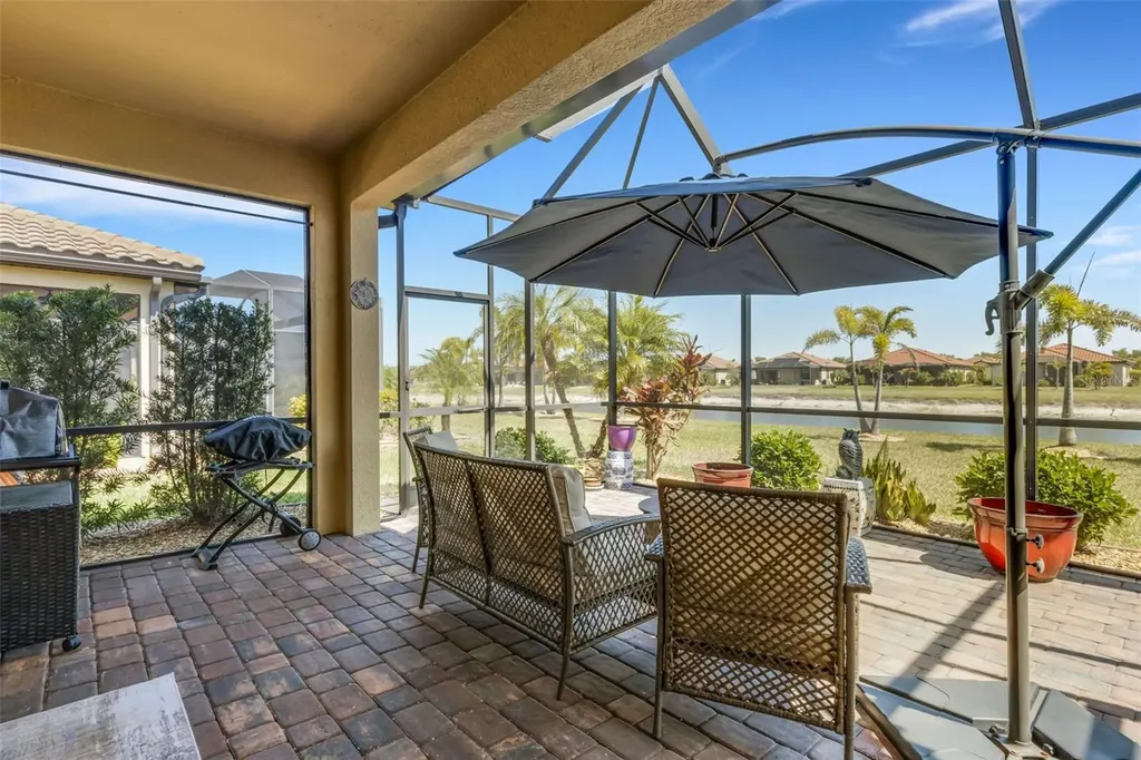 20560 Trattoria Loop Venice FL 34293