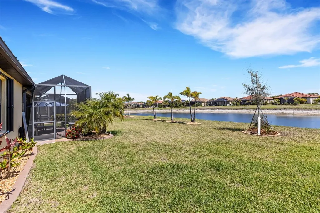 20560 Trattoria Loop Venice FL 34293
