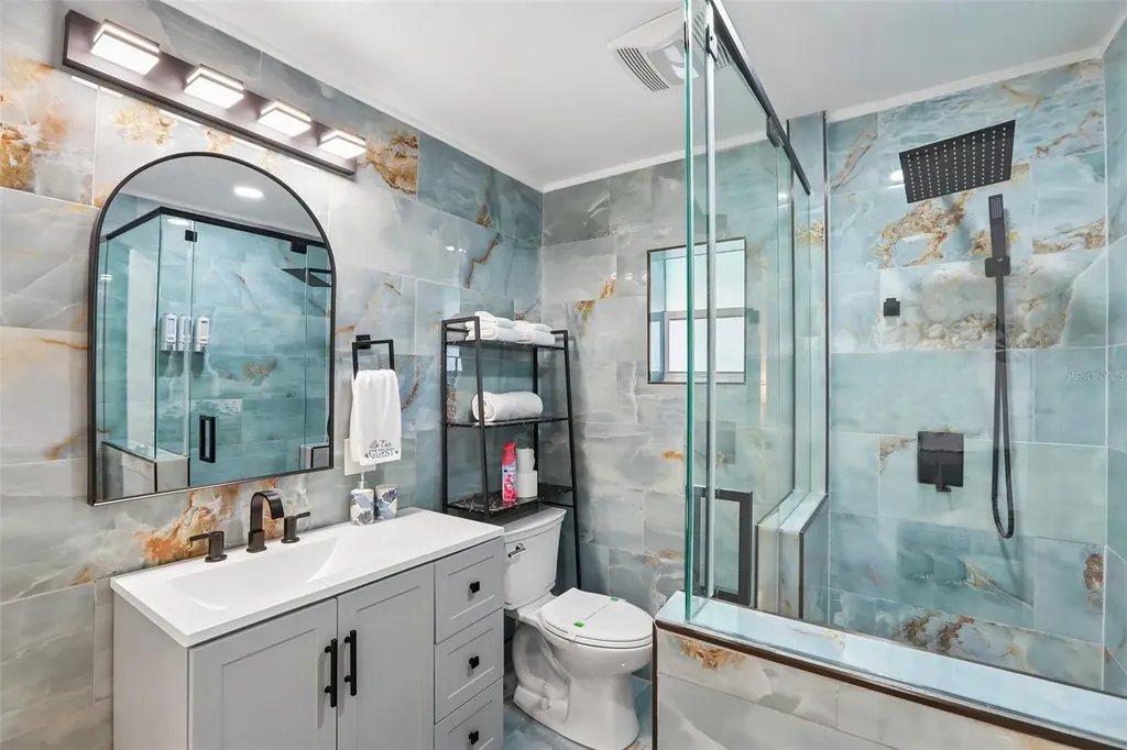8825 Oak Street Riverview FL 33578