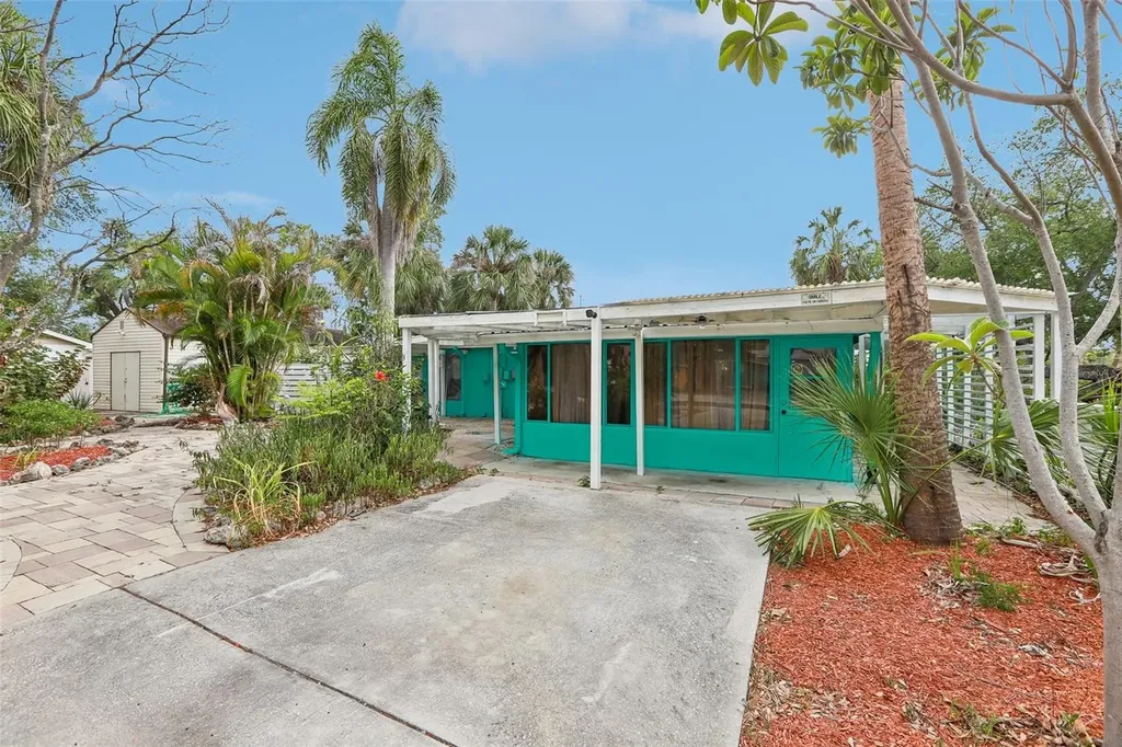8825 Oak Street Riverview FL 33578