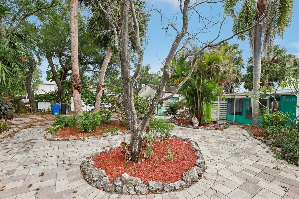 8825 Oak Street Riverview FL 33578