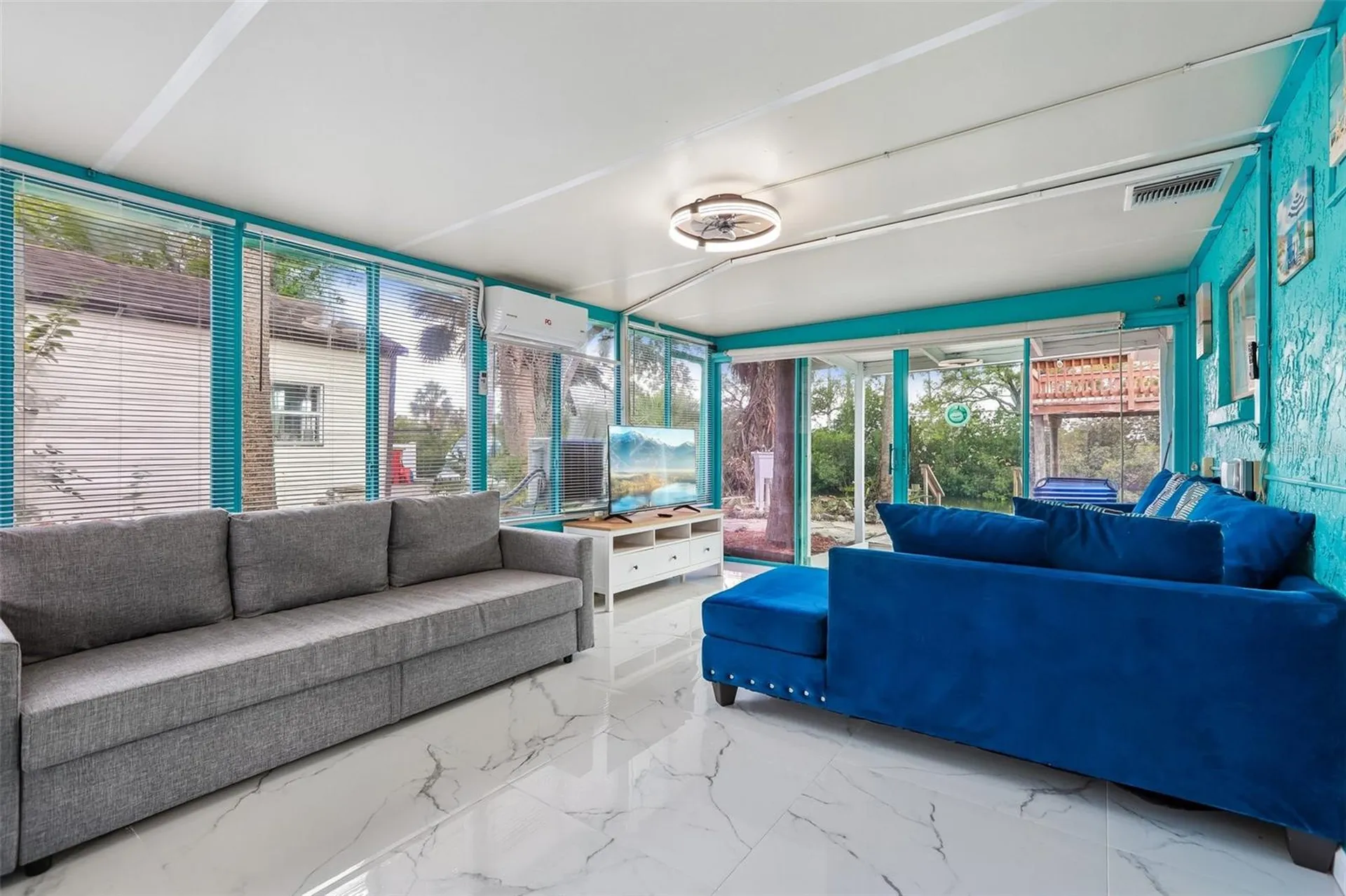 8825 Oak Street Riverview FL 33578