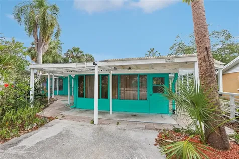 8825 Oak Street Riverview FL 33578